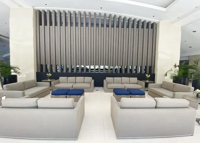 Apartment Modern - Shore Near Moa- 403b Manila