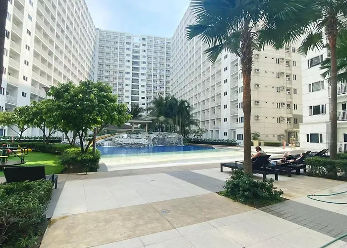 Modern - Shore Near Moa- 403b