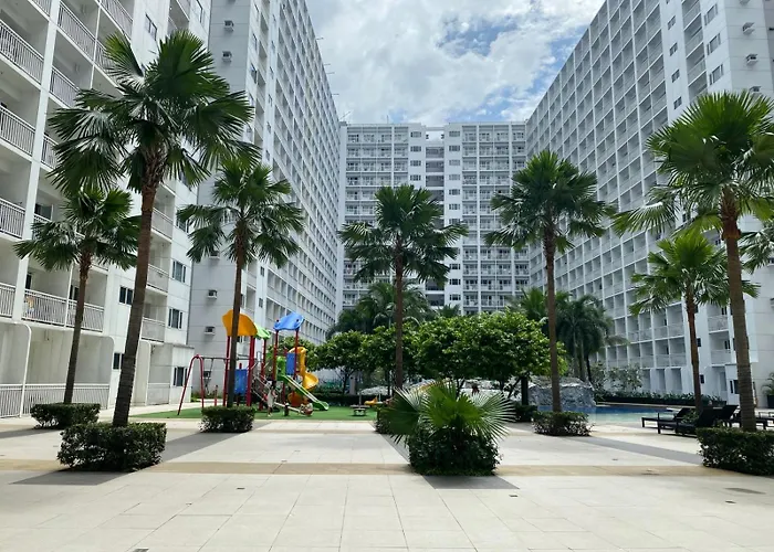 Modern - Shore Near Moa- 403b Apartment Manila
