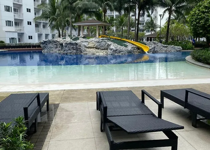 Modern - Shore Near Moa- 403b Apartment Manila