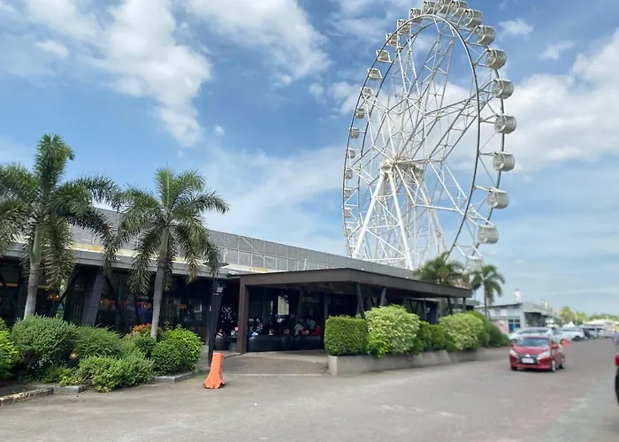 Modern - Shore Near Moa- 403b * 马尼拉